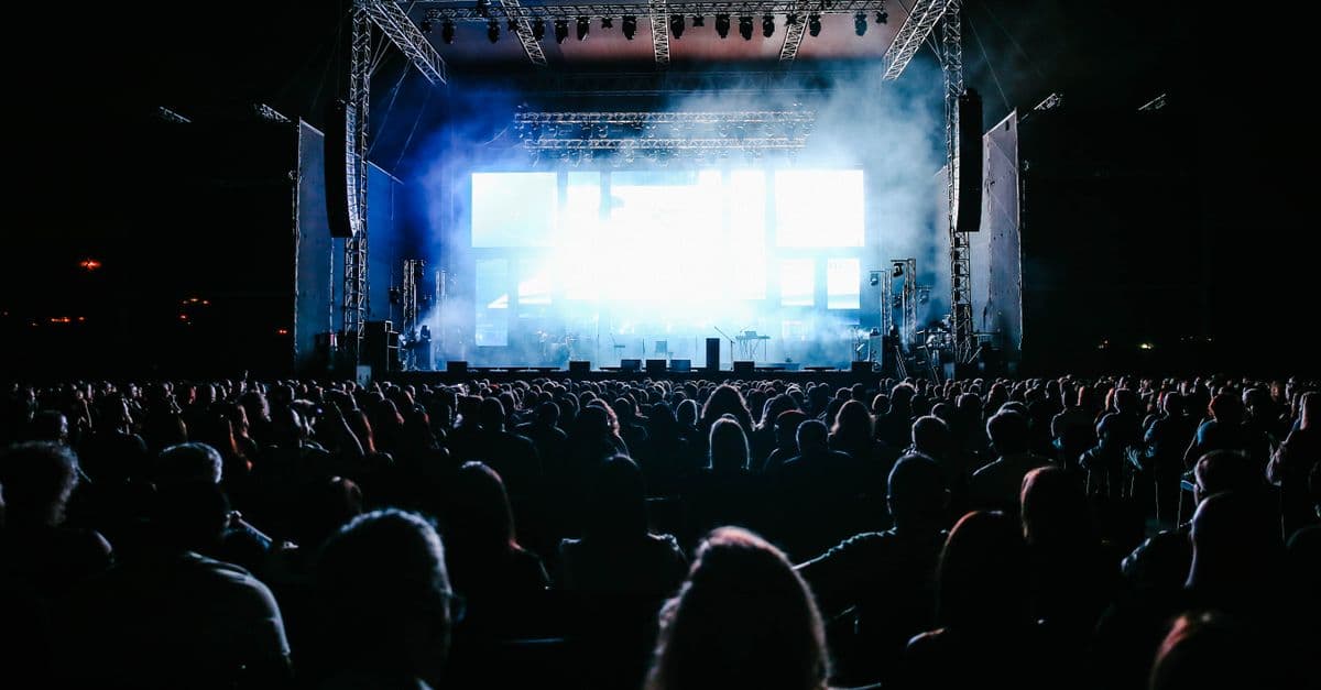 Show de música ao vivo — Posso usar a mesma música em várias turmas diferentes?